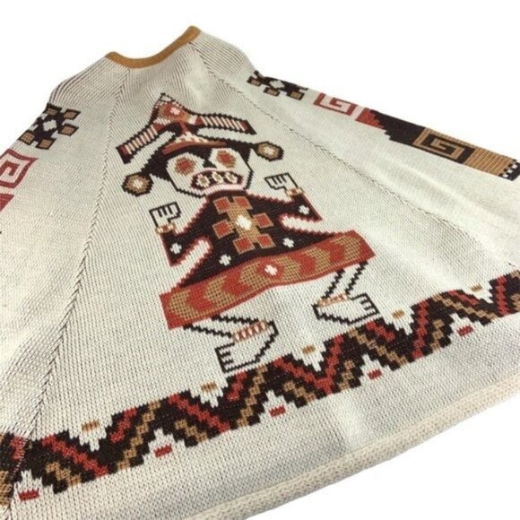 Vintage Knit 1970’s Latin Poncho Button Front Aztec Cape - Picture 4 of 7